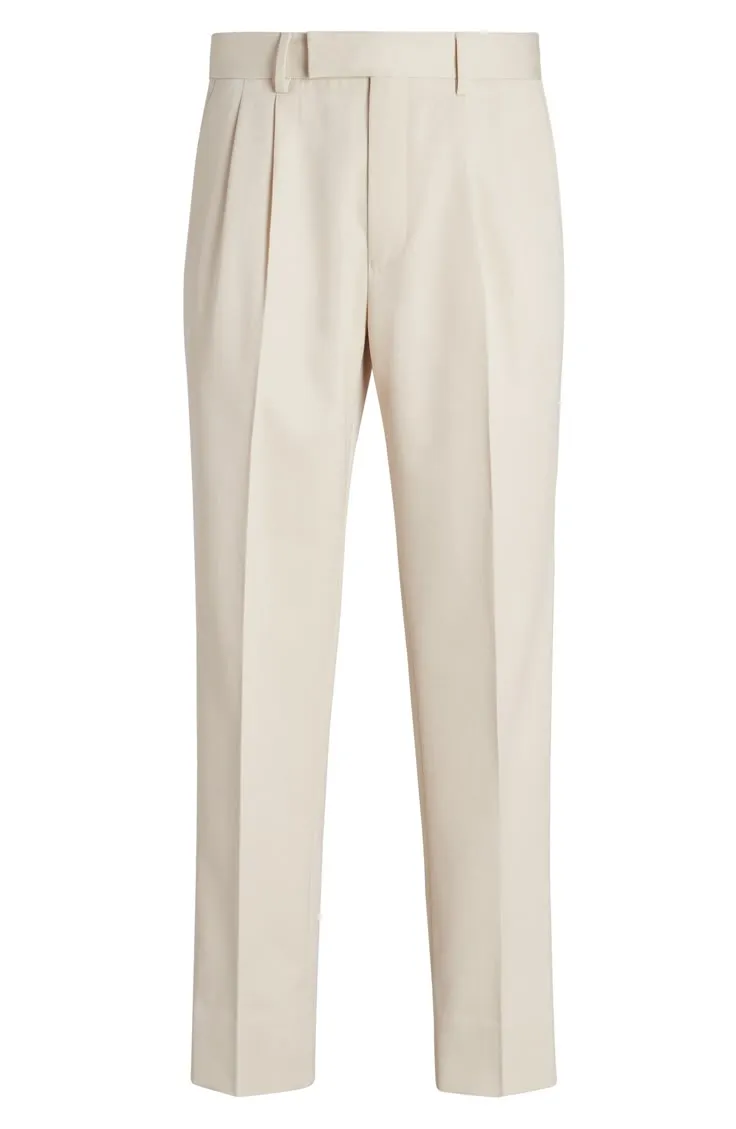 Men's tailored trousers waistband and pocket detail